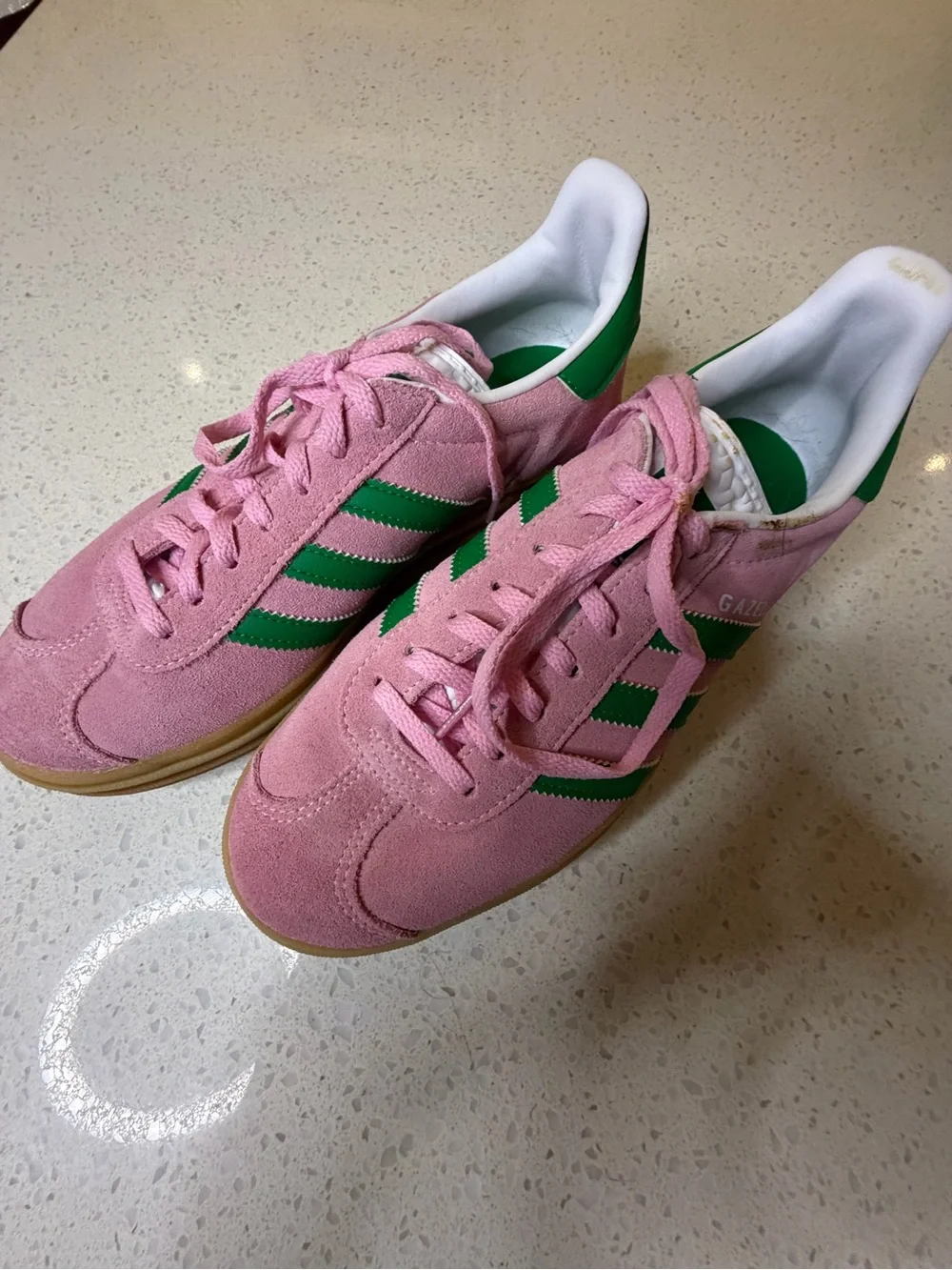 adidas Originals Pink Suede Trainers with Green Stripes - Picture 3 of 5